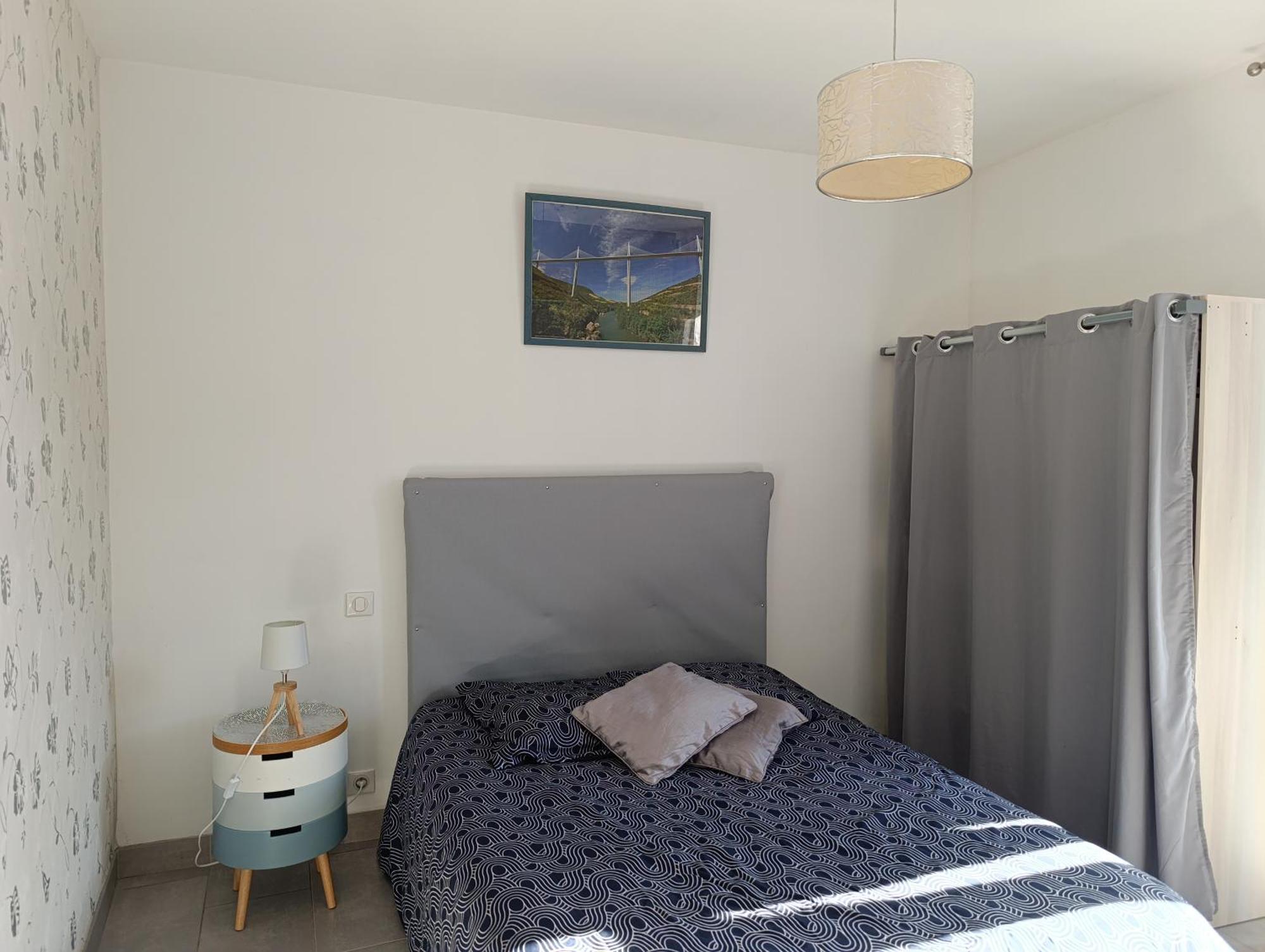 Maison Spacieuse Et Agreable Saint-Georges-de-Luzençon Εξωτερικό φωτογραφία
