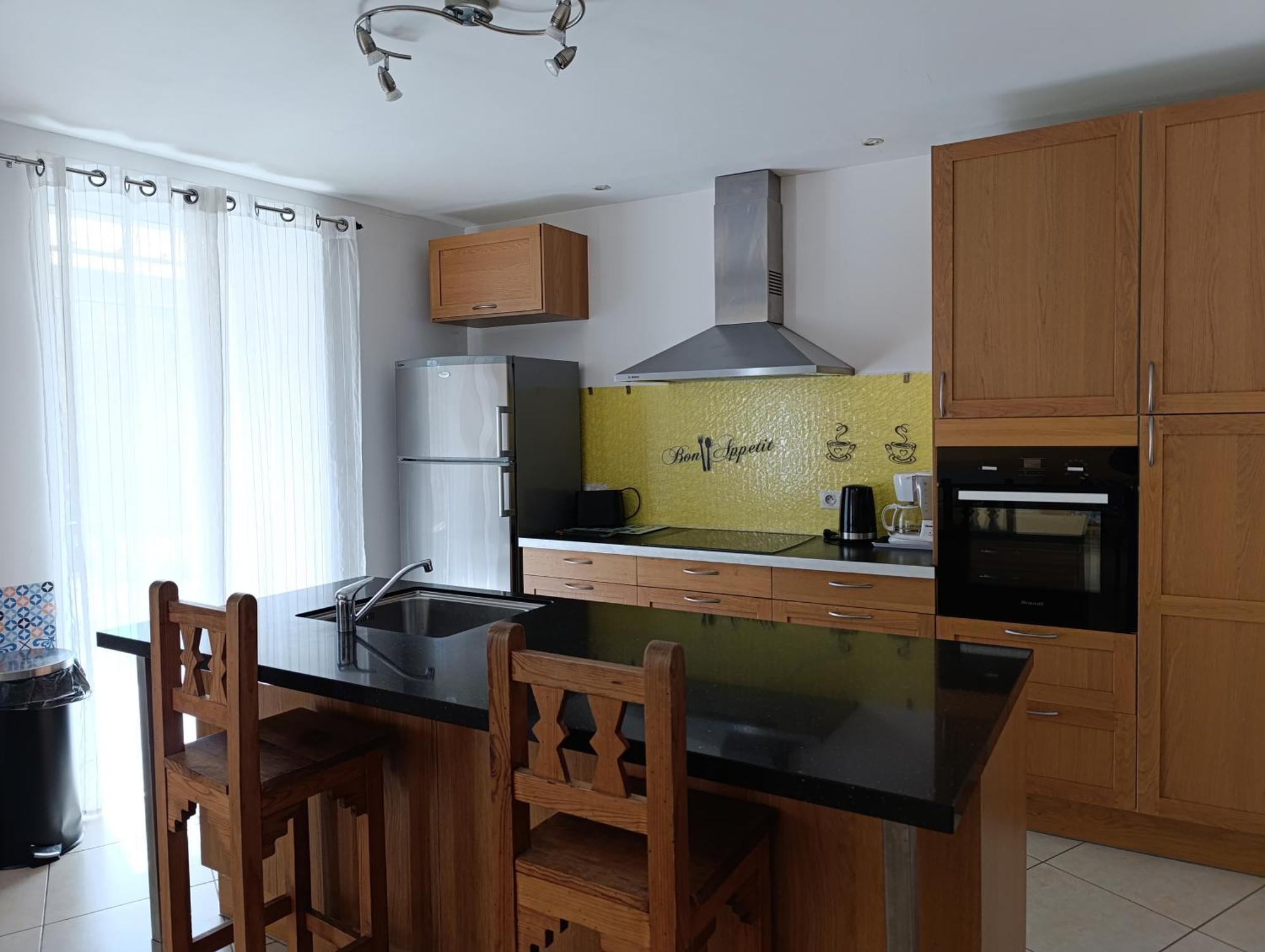 Maison Spacieuse Et Agreable Saint-Georges-de-Luzençon Εξωτερικό φωτογραφία